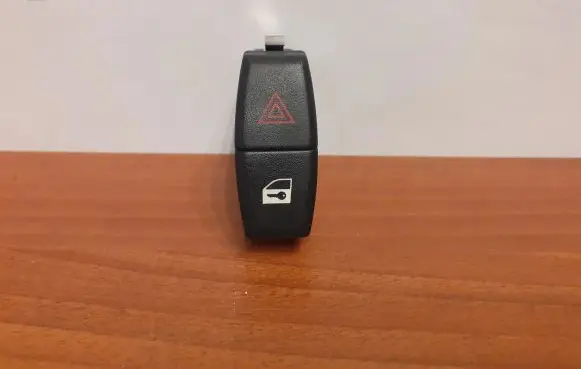 BMW 5 E60 E61 Hazard light switch 6919506 3212