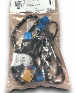 Volkswagen Golf VII EUR ISO radio connector 5Q0971566C