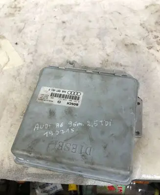 Audi A6 S6 C4 4A Engine control unit/module 0281001320