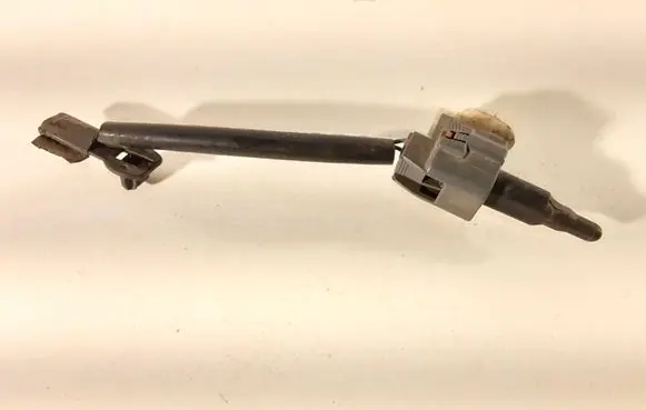 Toyota Yaris Outside/exterior temperature sensor 