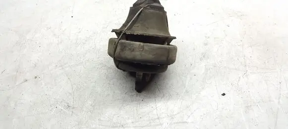 Volvo S60 Engine mount bracket 9485551
