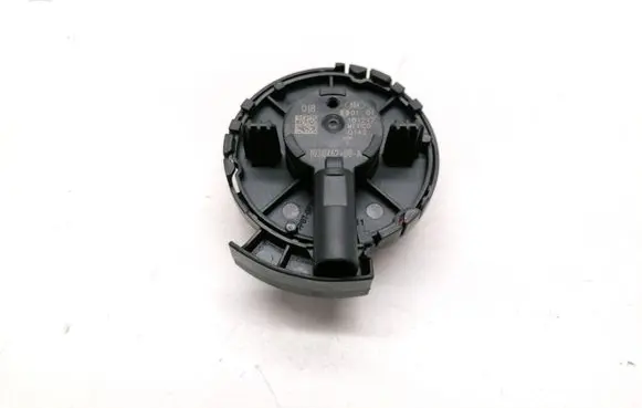 Tesla Model 3 Airbag deployment crash/impact sensor 1036762-00-A