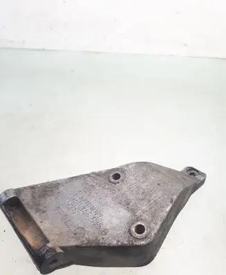 Audi 80 90 B3 Power steering pump mounting bracket 049145515B