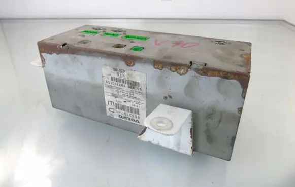 Volvo S60 GPS navigation control unit/module 8633797