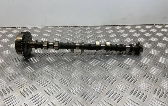 Ford Fusion II Camshaft RF7G9E6A271AA