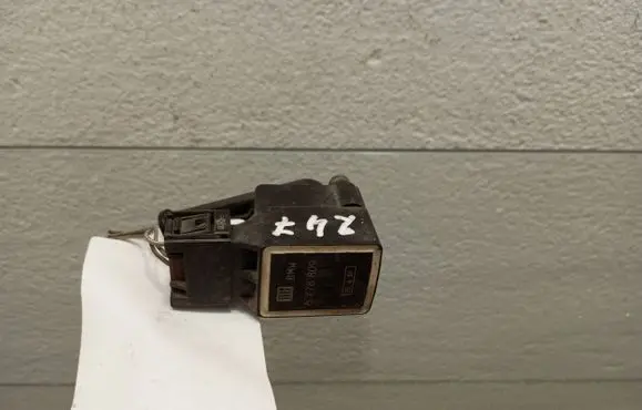 BMW 5 E60 E61 Headlight/headlamp level sensor 6778809
