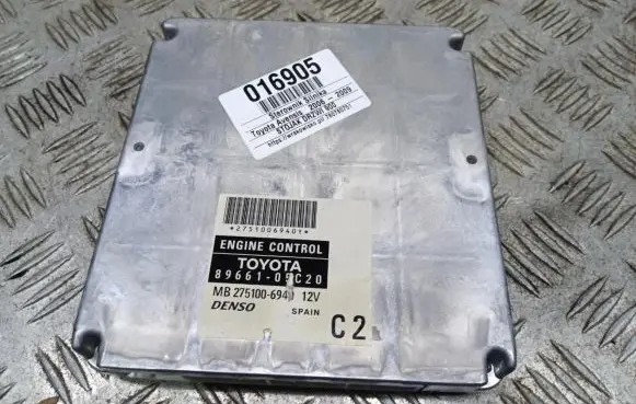 Toyota Avensis Verso Engine control unit/module ECU