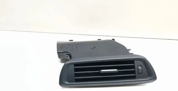 BMW 7 F01 F02 F03 F04 Rear air vent grill 9113794