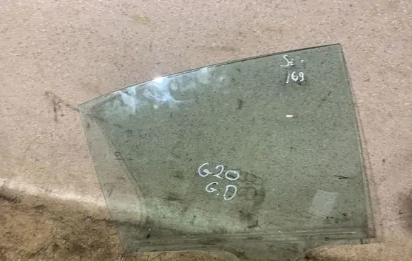 BMW 3 G20 G21 Rear door window glass 