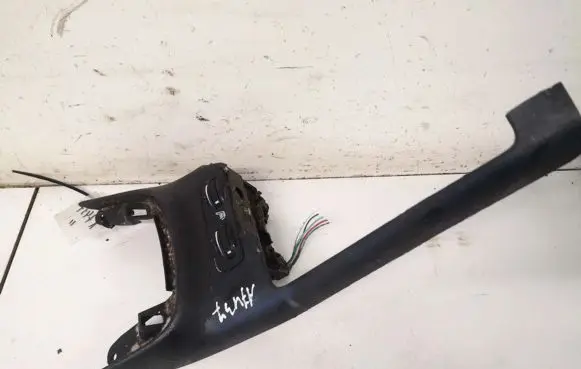 Toyota Avensis T250 Seat heating switch 453417