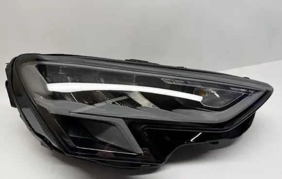 Audi A3 8Y Headlight/headlamp 8Y0941012