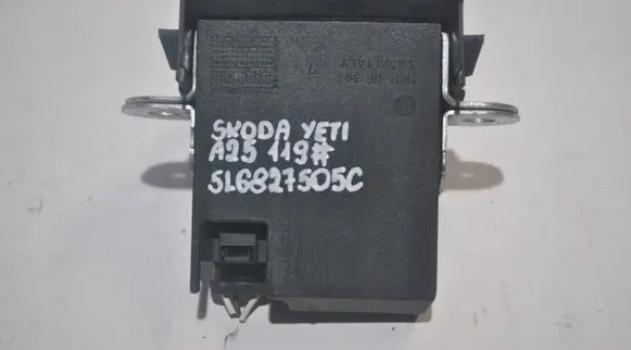 Skoda Yeti (5L) Tailgate/trunk/boot lock/catch/latch 5L6827505C