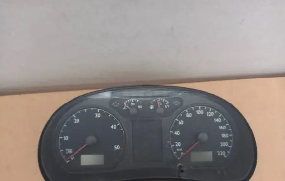 Volkswagen Polo Speedometer (instrument cluster) 6Q0920800M 110080124015