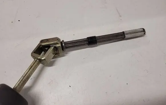 Renault Laguna II Steering column universal joint
