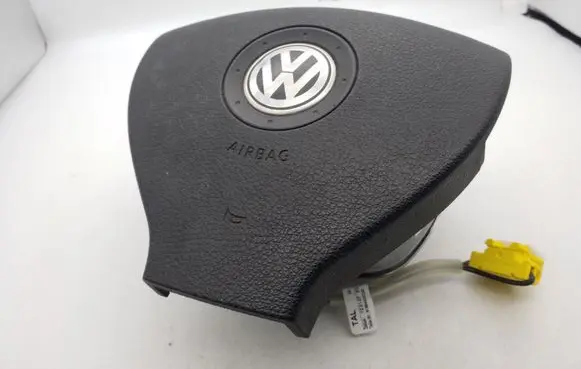 Volkswagen Caddy Steering wheel airbag 2K0880201E