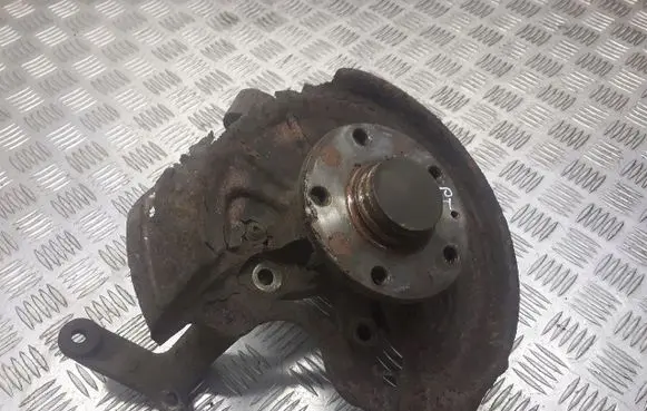 Volkswagen Golf Plus Rear wheel hub spindle/knuckle 