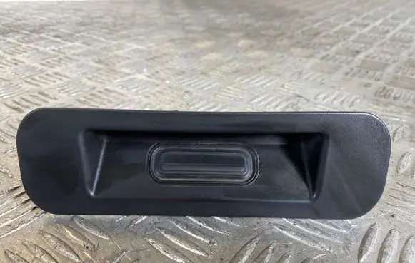 Opel Astra J Tailgate/trunk/boot exterior handle 13298054 900300082000