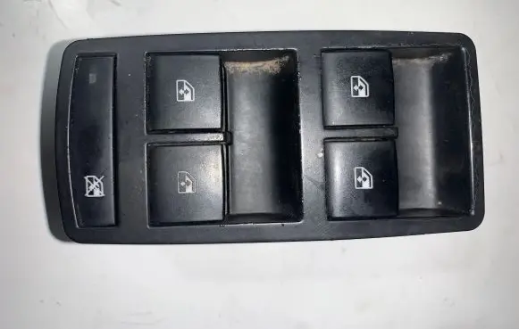 Opel Insignia A Electric window control switch 13301745