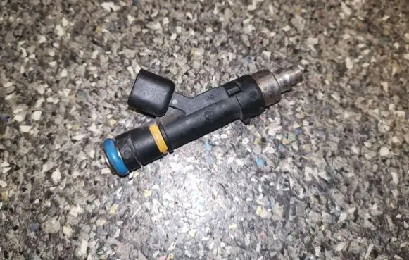 Mazda 6 Fuel injectors set 0280158103