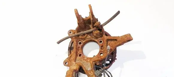 Rear wheel hub
