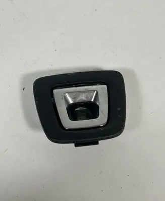 BMW 7 G11 G12 Tie down hook / loop 7348517