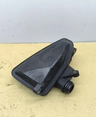 Mercedes-Benz E W212 Intake resonator A6421400087