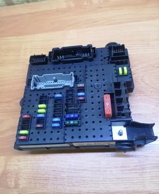 Volvo XC90 Fuse module 31314469