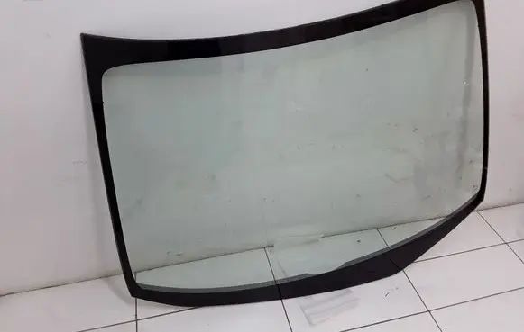 Honda City Front windscreen/windshield window 