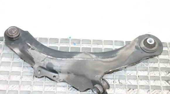 Renault Captur II Front lower control arm/wishbone