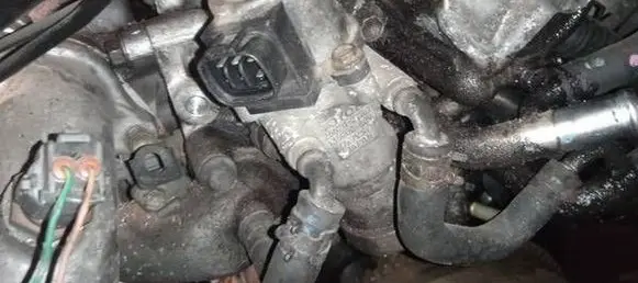 Toyota Avensis Verso EGR valve 2562027080