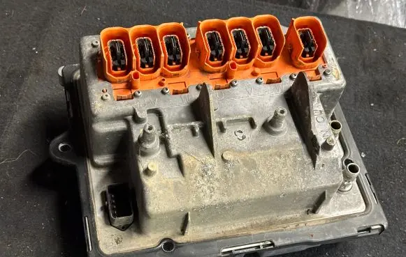 Peugeot 508 Voltage converter inverter 9678825780