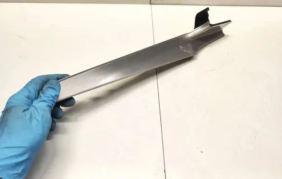 Mercedes-Benz C W205 Dashboard glove box trim A2056800771 BFSRL2A75 920513022A75AA