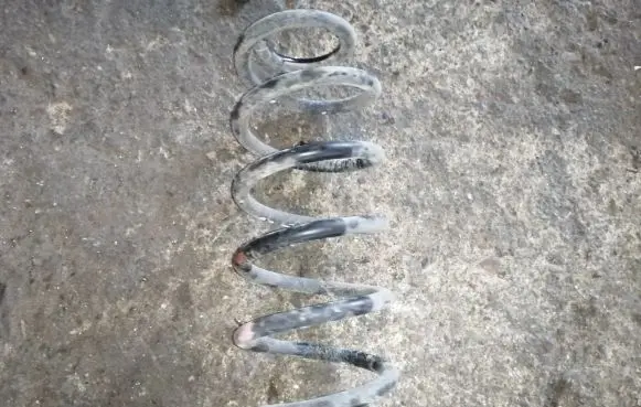 Toyota Verso Rear coil spring