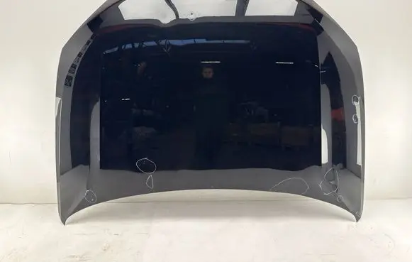 Audi Q2 - Engine bonnet/hood