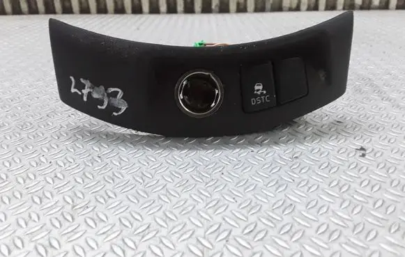 Volvo V50 ESP (stability program) switch 8691530