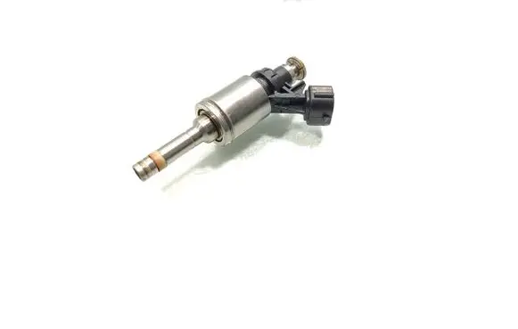 Suzuki Swift III Fuel injector 0261500568
