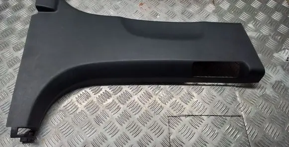 (B) pillar trim (bottom)