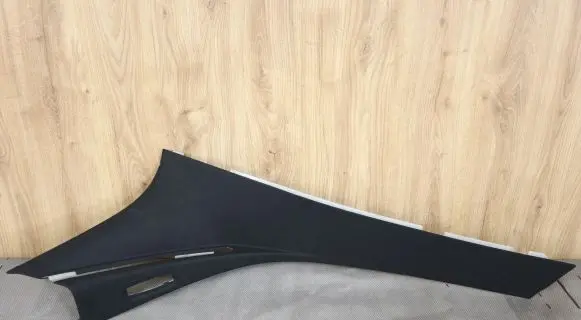 Mercedes-Benz E W212 Tailgate/trunk side cover trim 2126900925