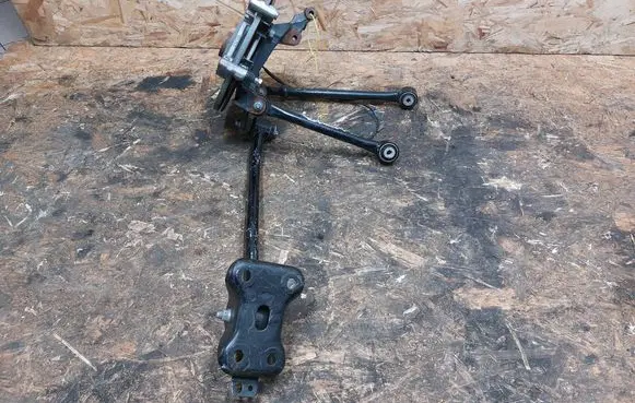 Jeep Renegade Rear wheel hub spindle/knuckle 