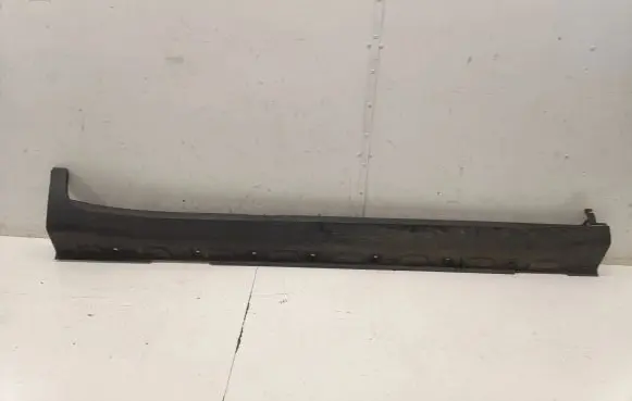 MG ZS Sill 10252401
