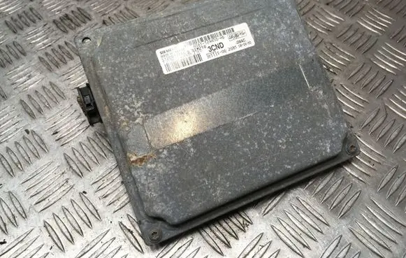 Ford Focus Engine control unit/module S118325001 S120977316 6S6112A650HD