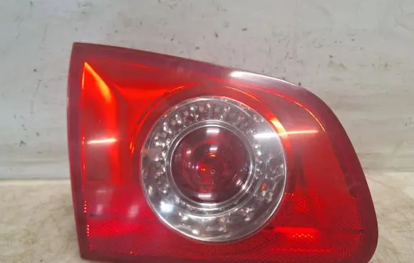 Volkswagen PASSAT B6 Tailgate rear/tail lights 27449002