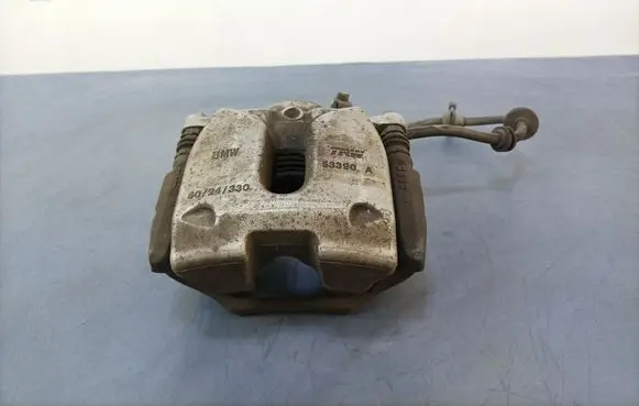 BMW 5 G30 G31 G38 Front brake caliper 53390A
