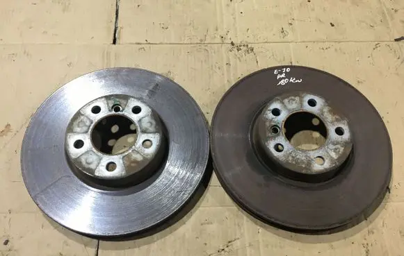 BMW X5 E70 Front brake disc 6868939 6886478