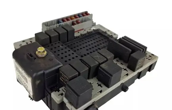 Volvo S60 Fuse box set 9401802