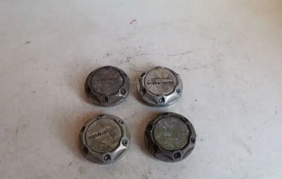 Volkswagen Polo Original wheel cap 