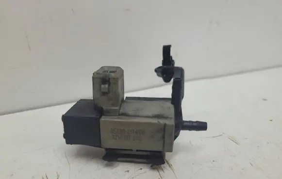 KIA Sportage Turbo solenoid valve 351202A450 1V11T332