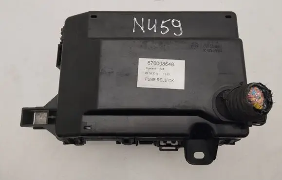 Maserati Ghibli Fuse box set 670008648
