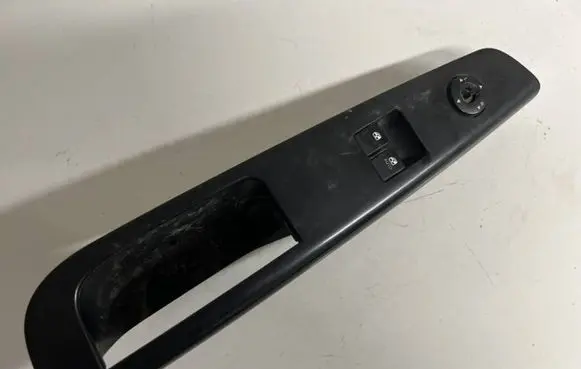 KIA Ceed Electric window control switch 823511h110 1374728