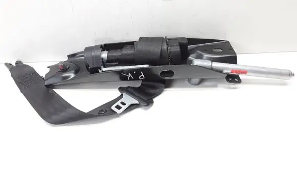 Volvo XC70 Front seatbelt